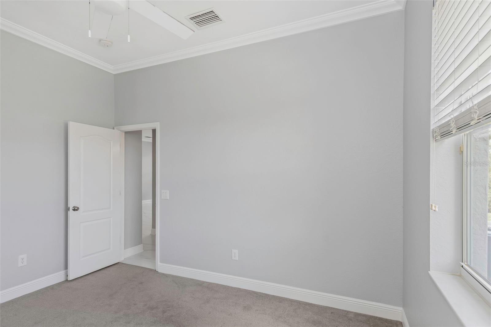 T3528728