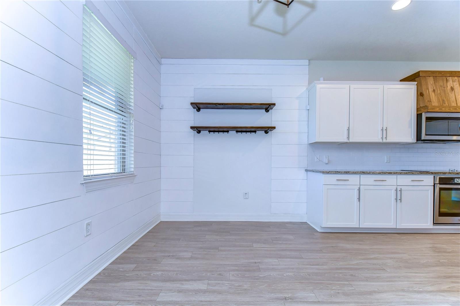 Bright breakfast nook for everyday meals!