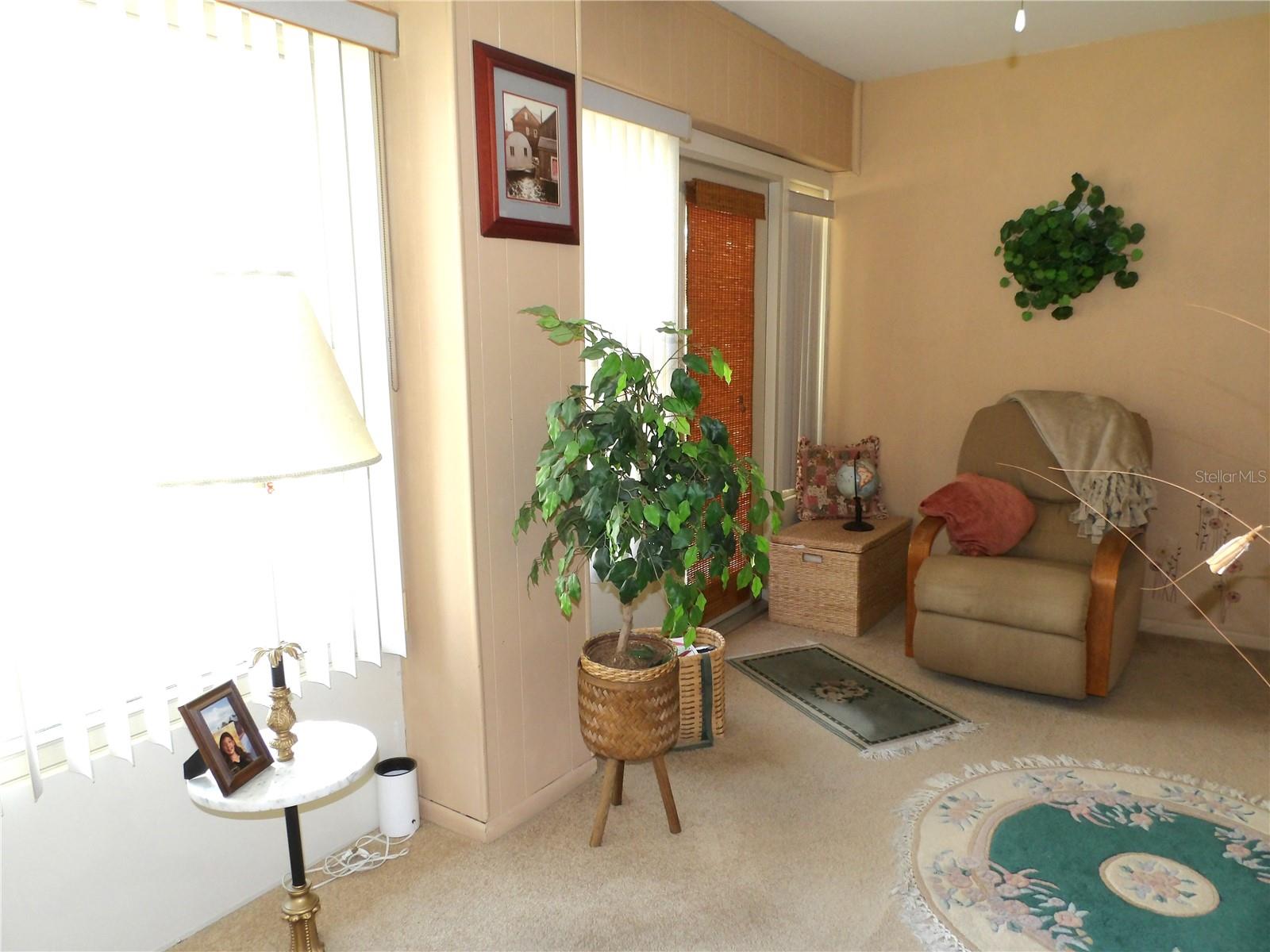 Enclosed Porch/Florida Room