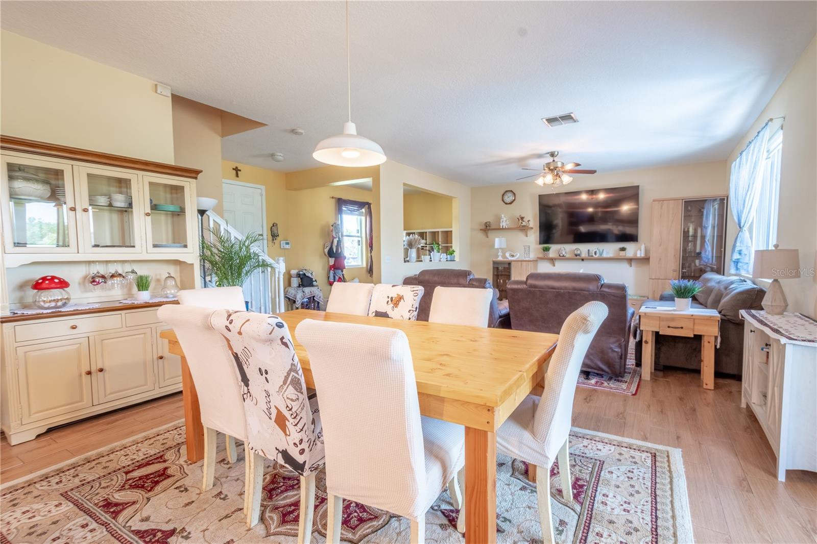The 10' x 16' dining room is open to the kitchen and dining rooms for ease of entertaining.