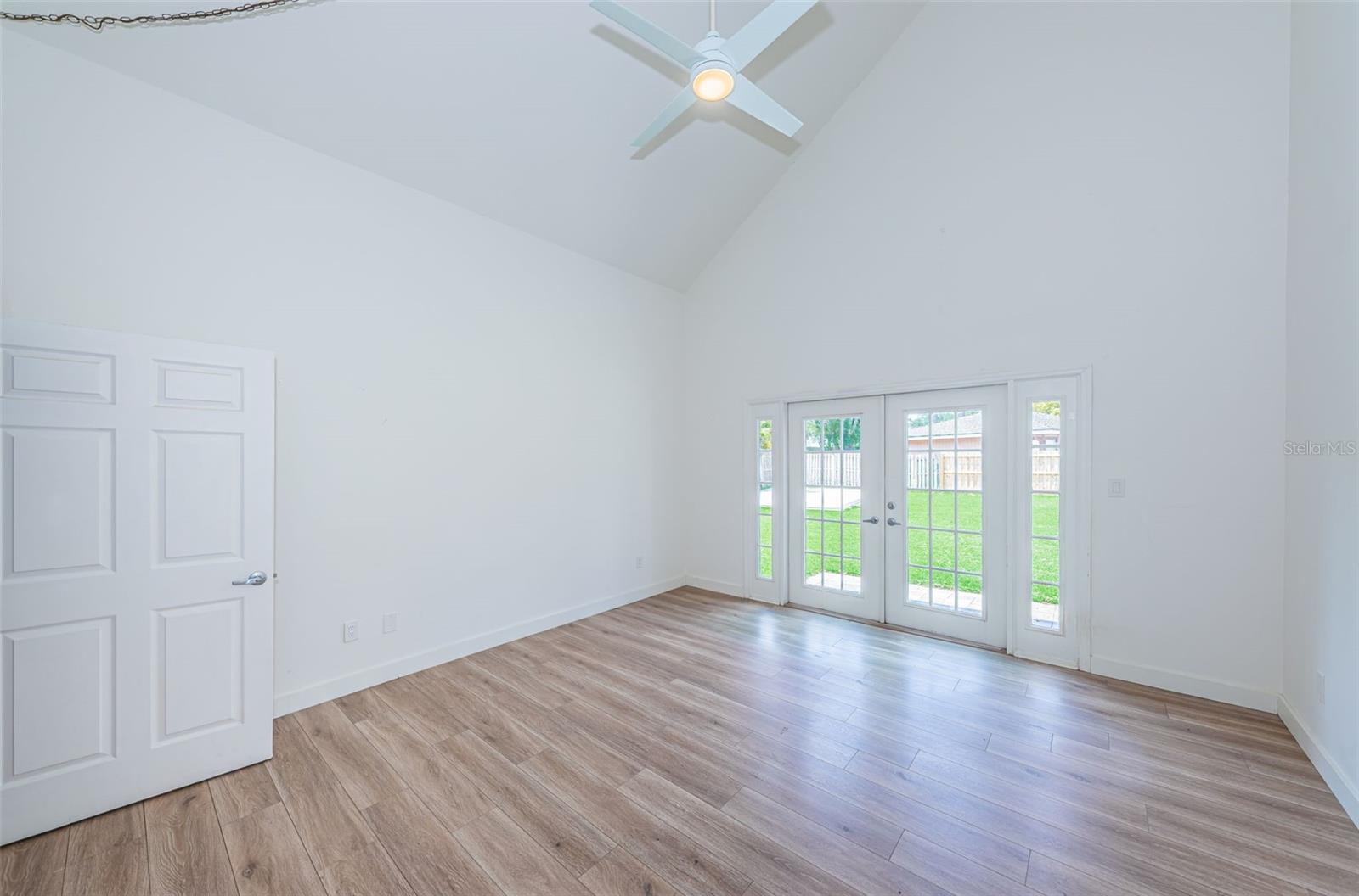 First Floor Main Bedroom