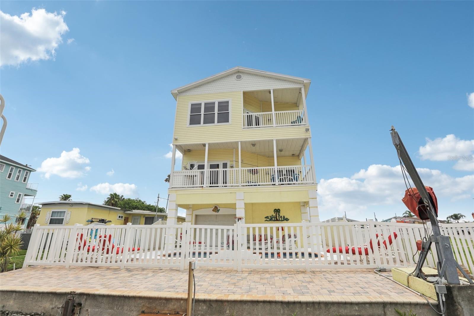 water view of house