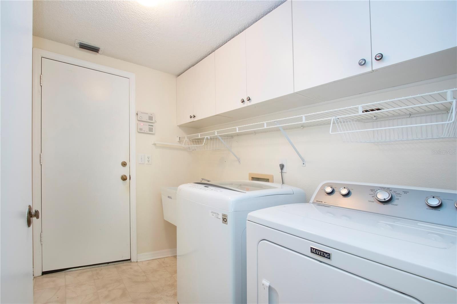 Laundry room/garage access