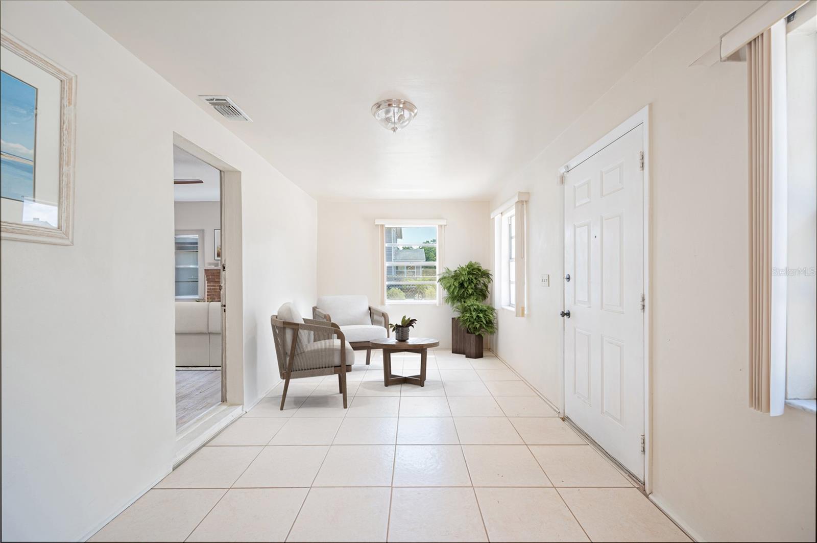 Foyer / Sitting room STAGED