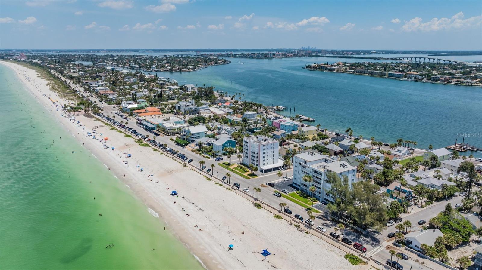 Pass-a-Grille Beach is a small community, with one street in, and one traffic light!