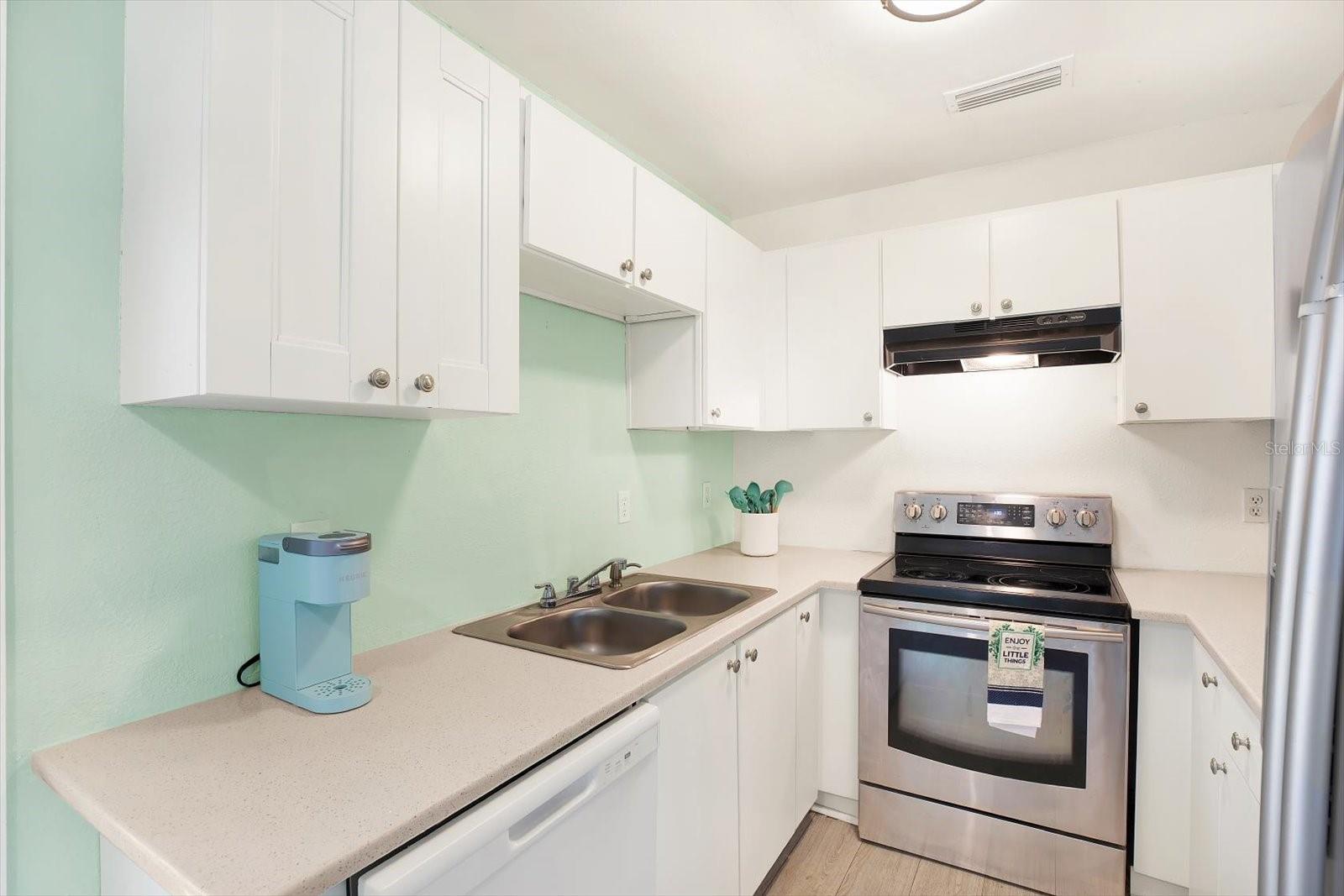 Kitchen with quartz countertops