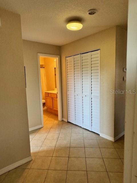 Hallway between bedrooms