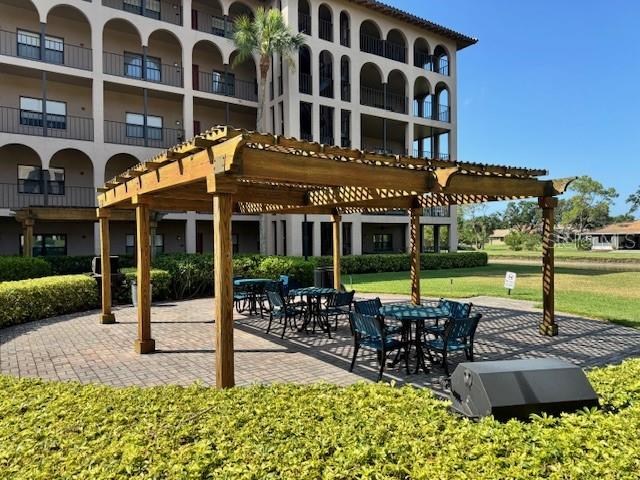 Community picnic and grill area