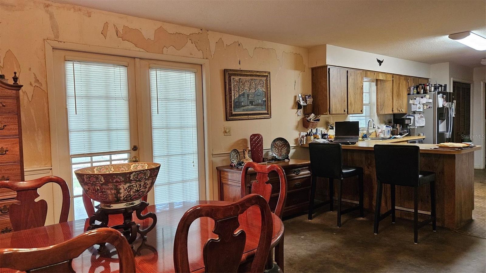 Kitchen and dining part of the home