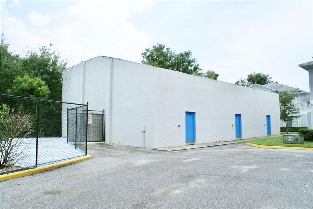 Community Racquet Ball Courts