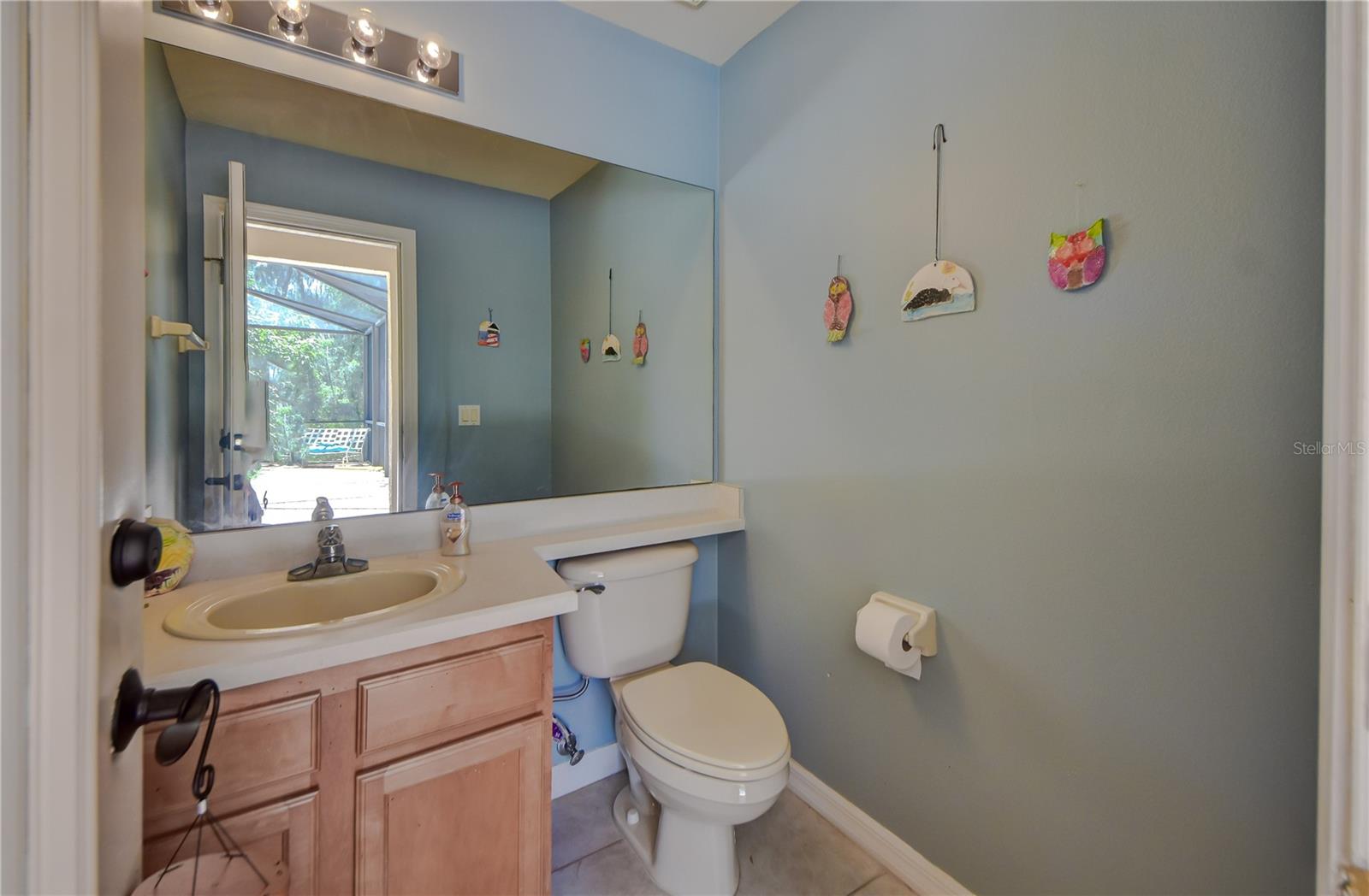 Pool Bathroom On Lanai