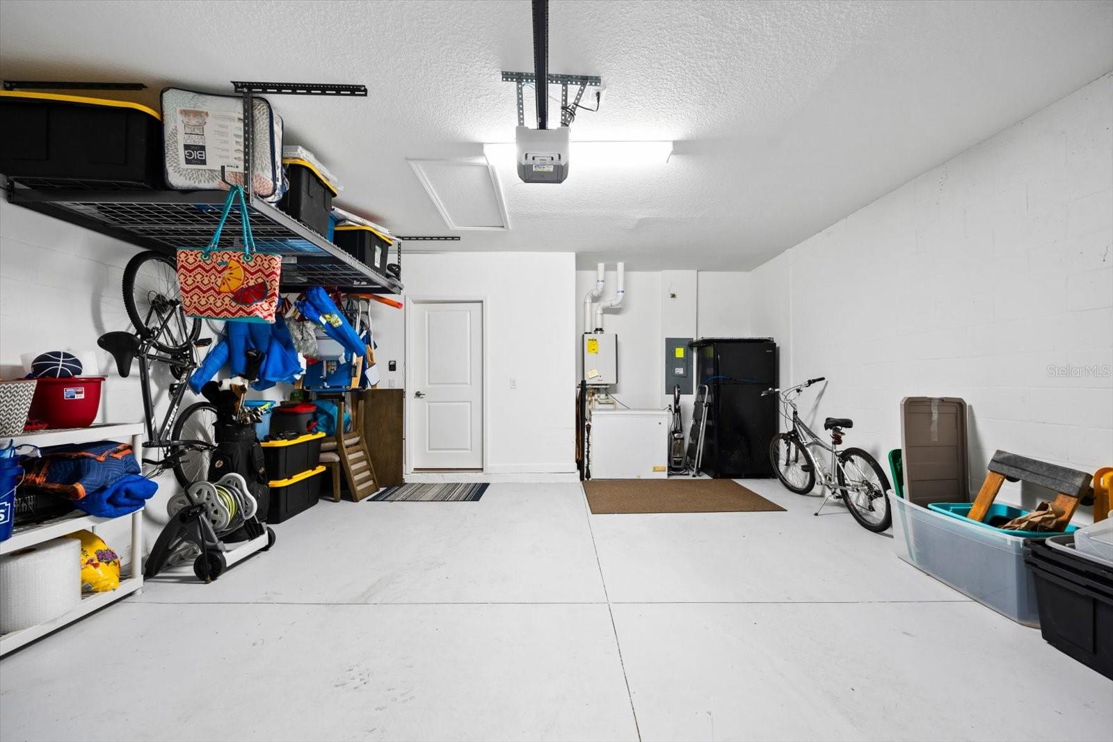 Garage.