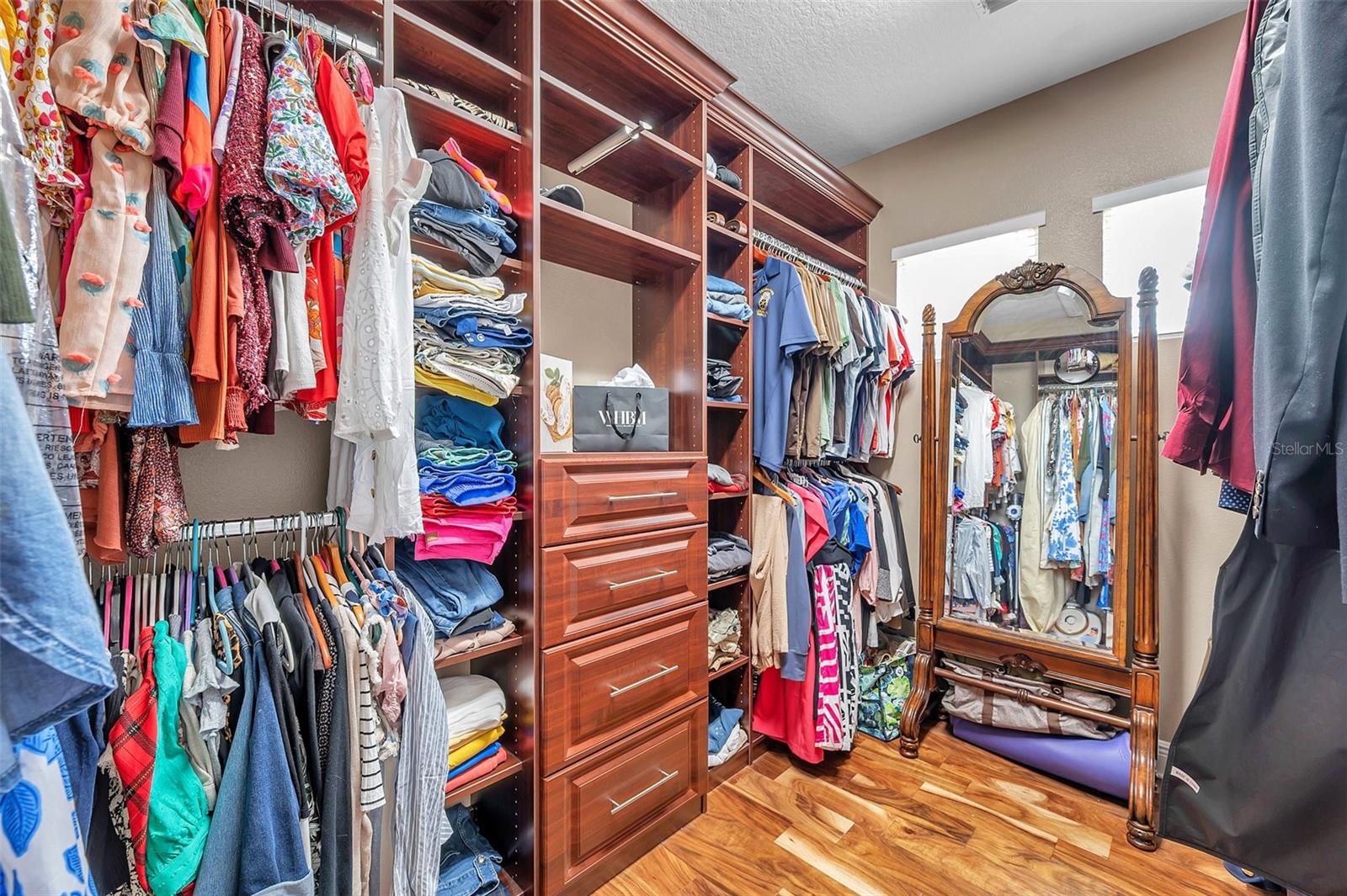 Custom Closet