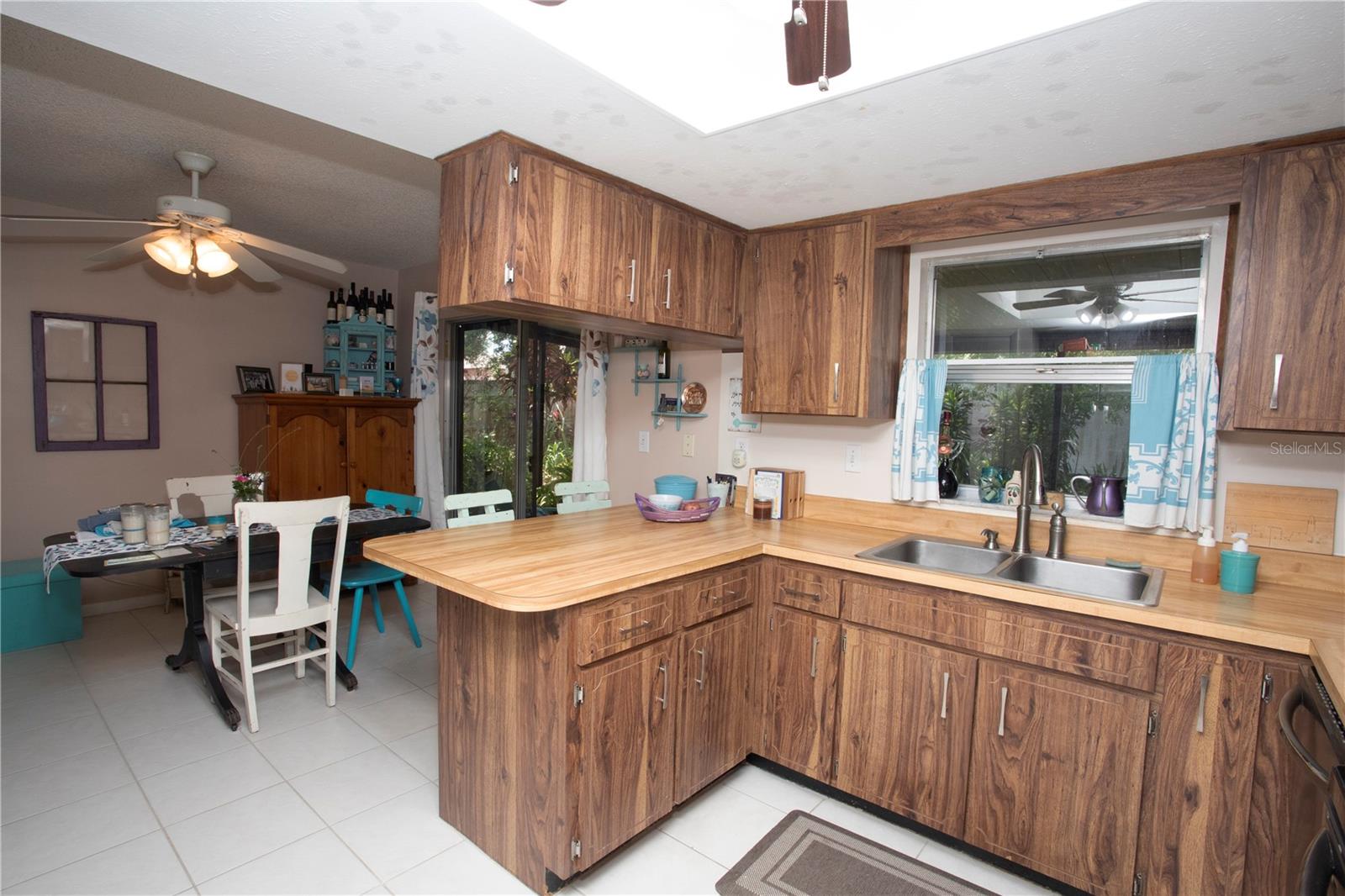 KITCHEN OVER LOOKS DINING ROOM