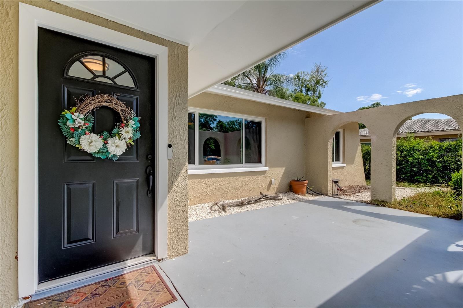 Courtyard Front Entry