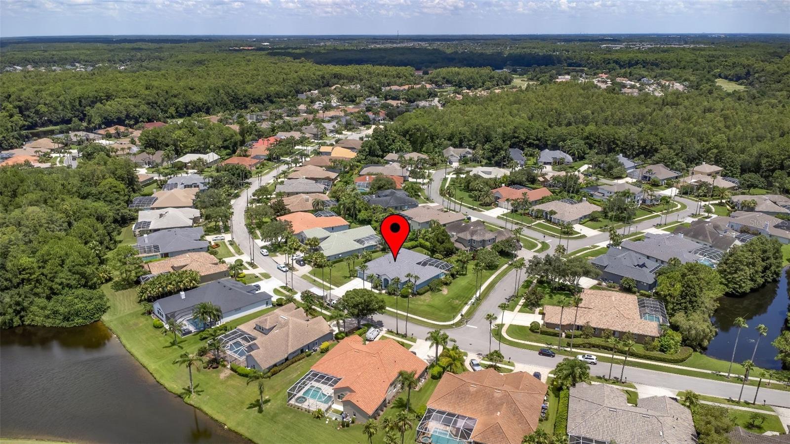 .39-acre corner lot in gated Harbor Links