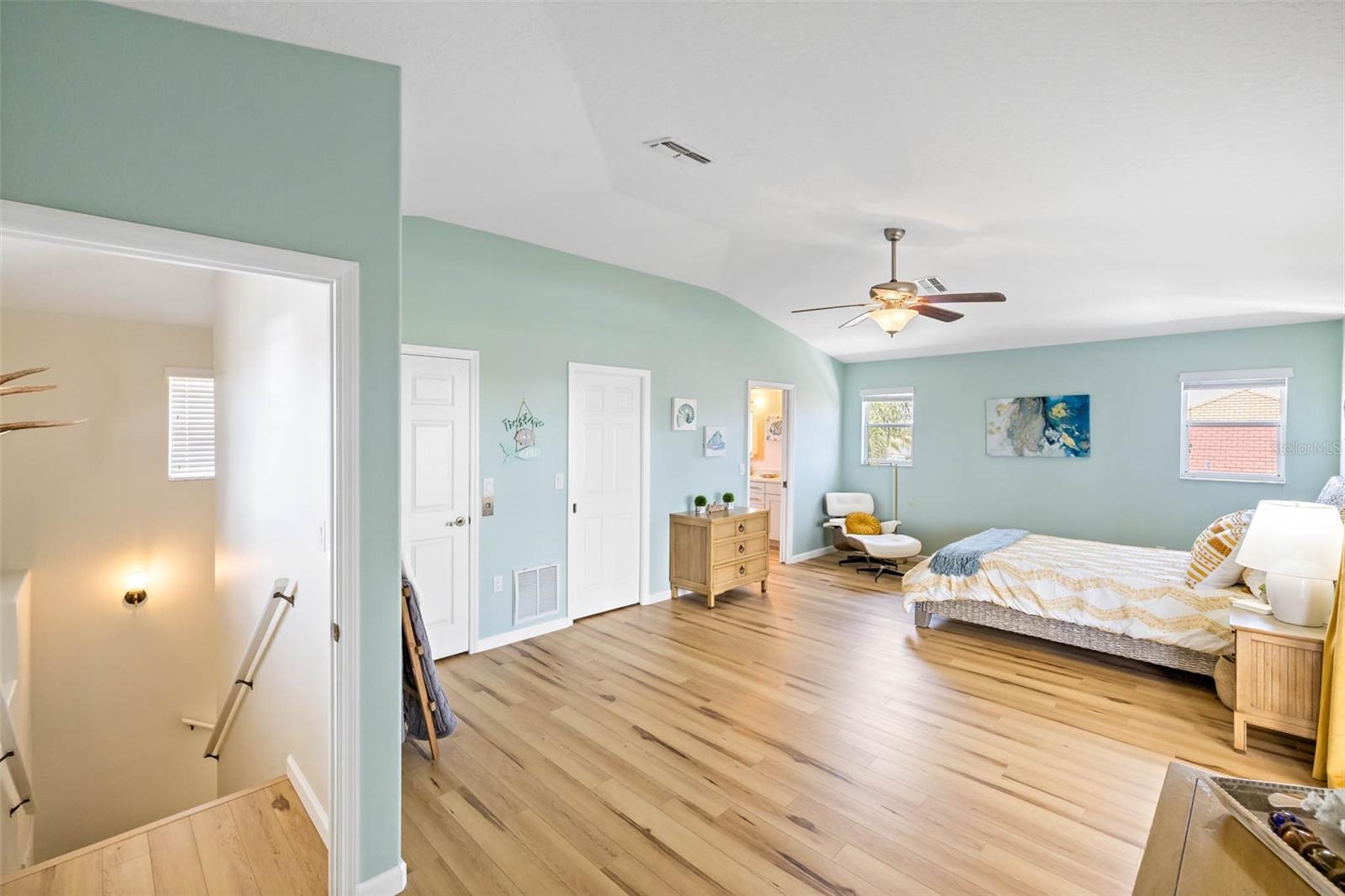 Entrance to master bedroom.