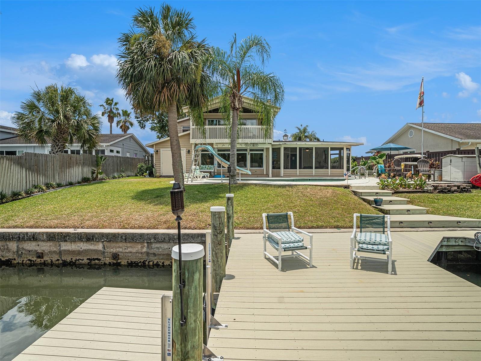 Cruise out to Tampa Bay from your private dock.