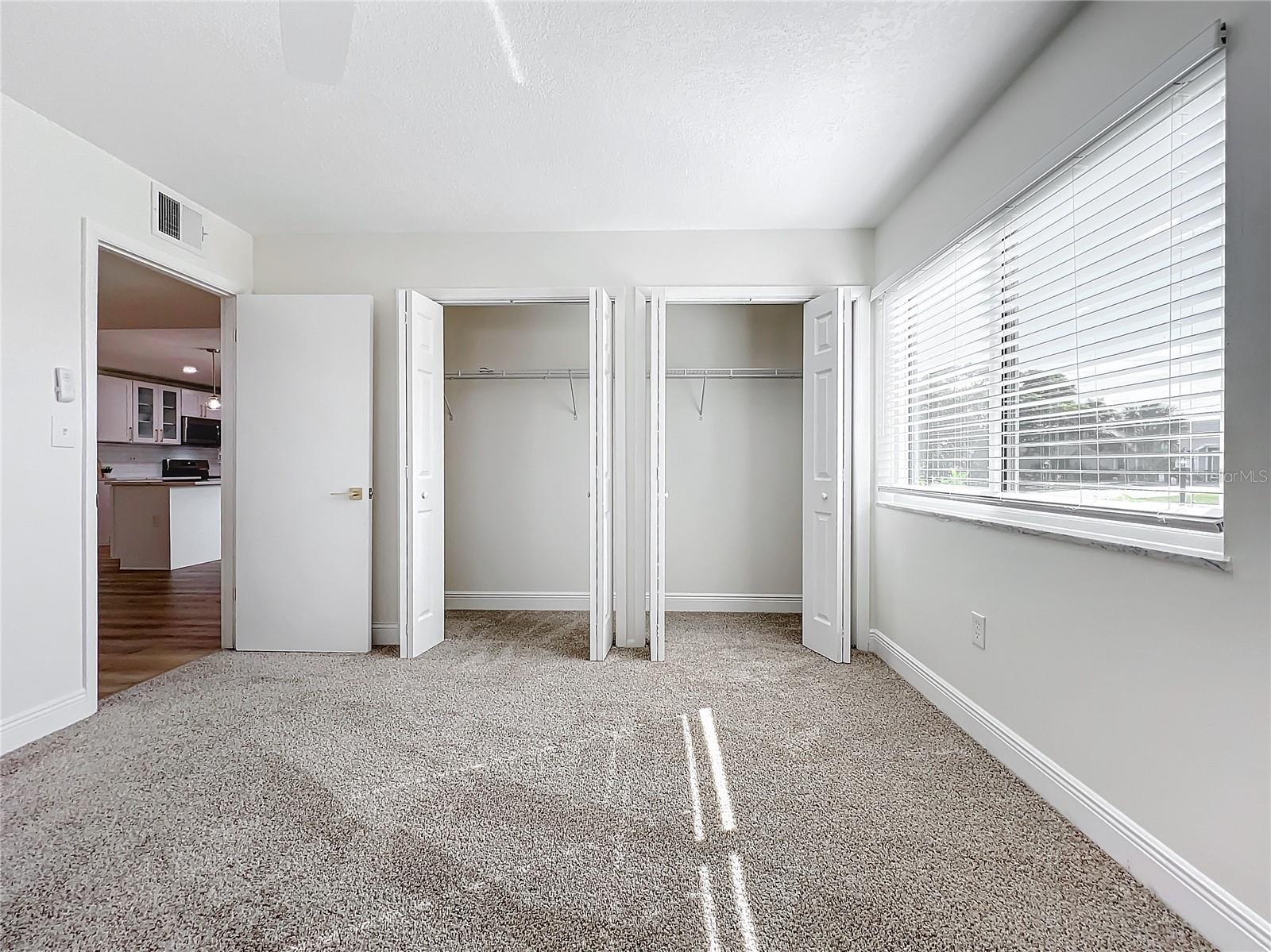 OWNER'S SUITE WITH EN SUITE BATHROOM