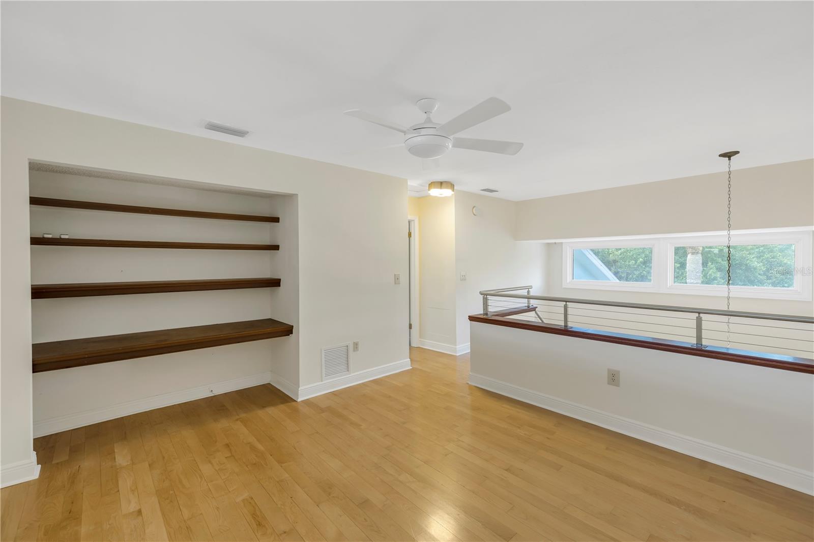 Upstairs loft area - foyer just below