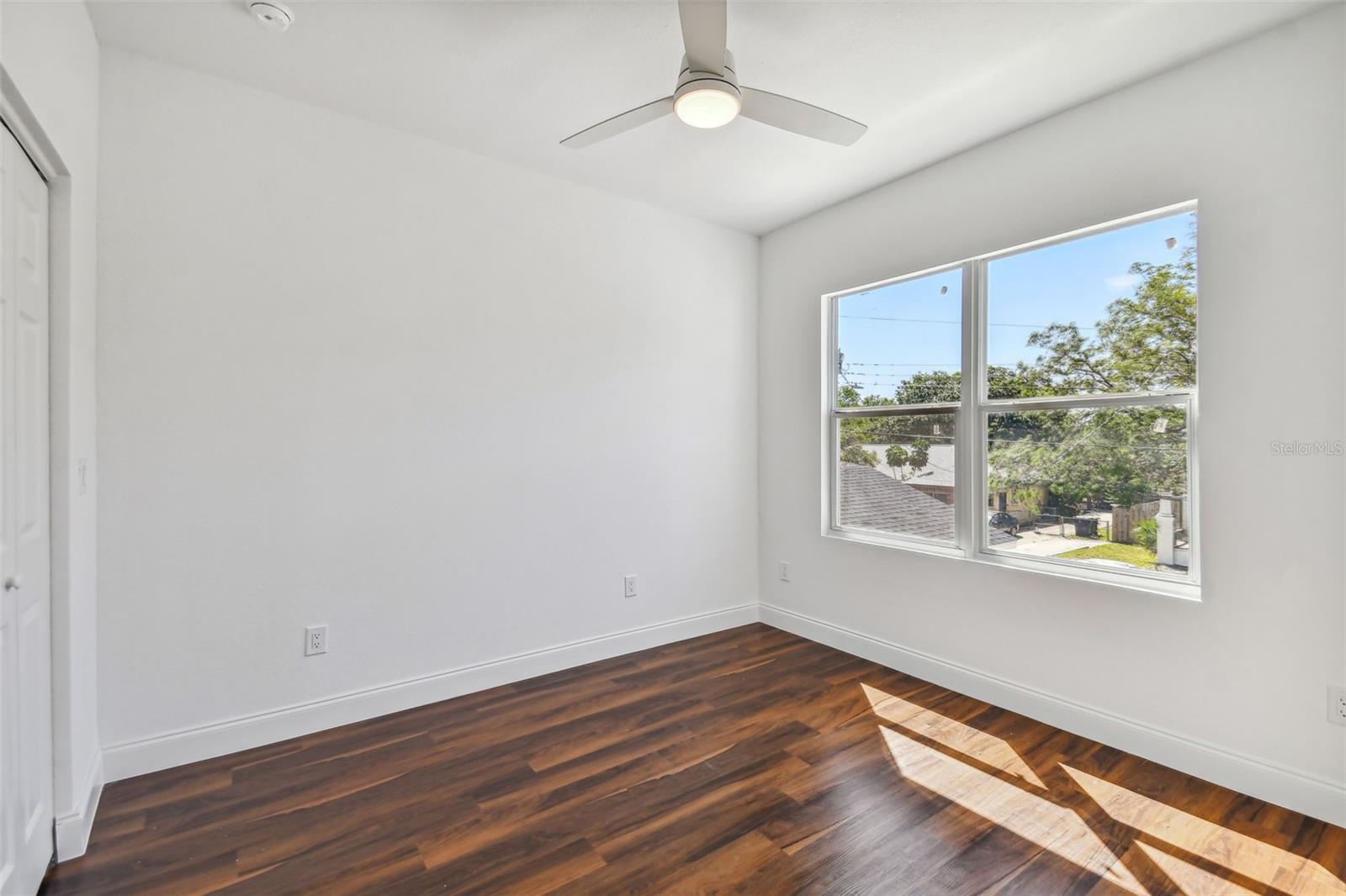 Guest bedroom 2