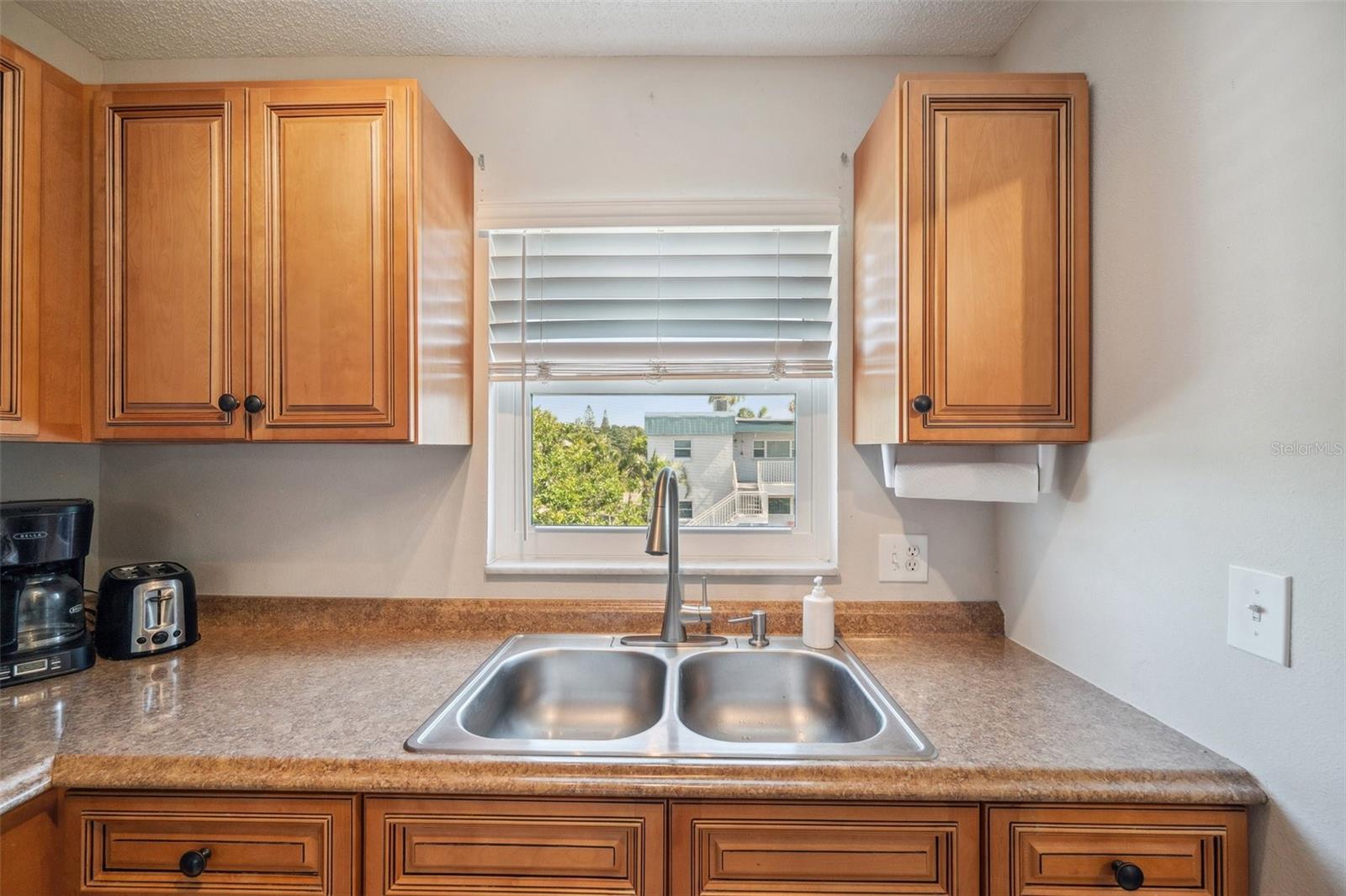 A window in the kitchen.