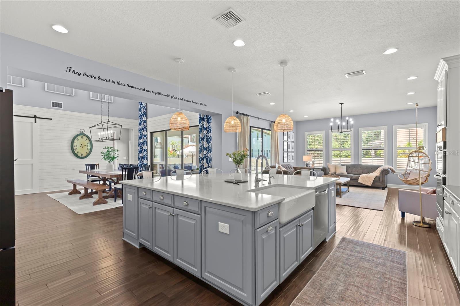 We are absolutely in LOVE with this farmhouse kitchen!