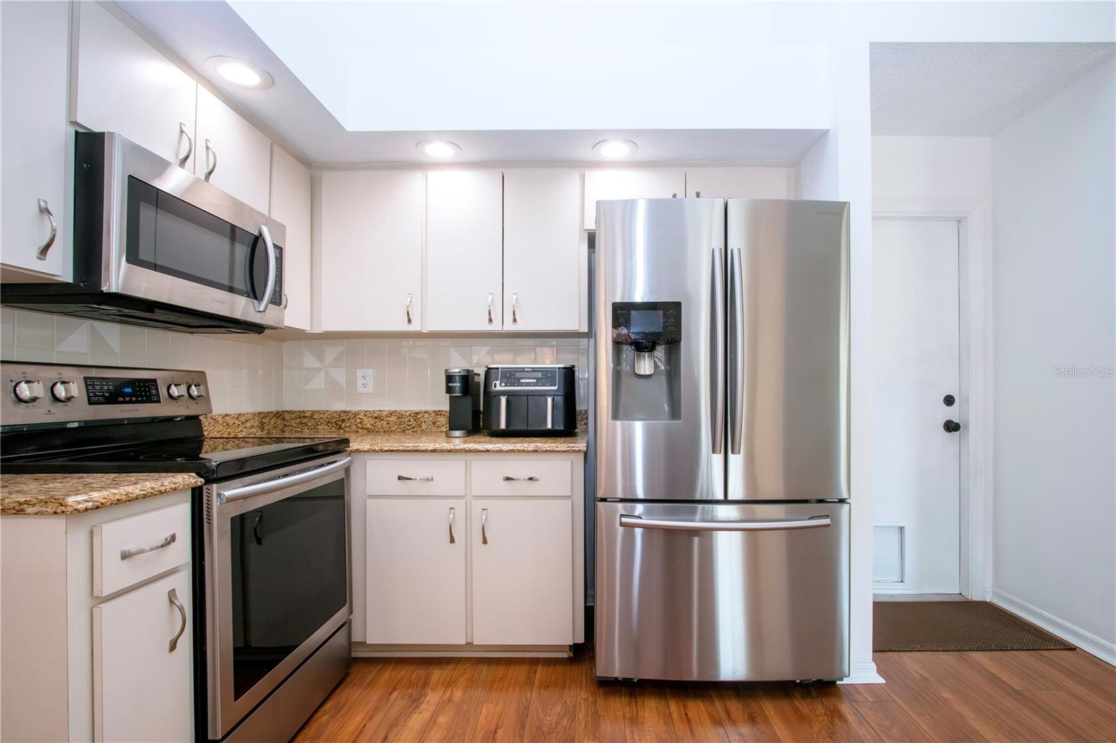 Stainless appliances