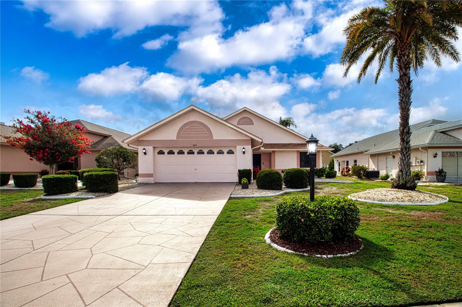 Nice long driveway