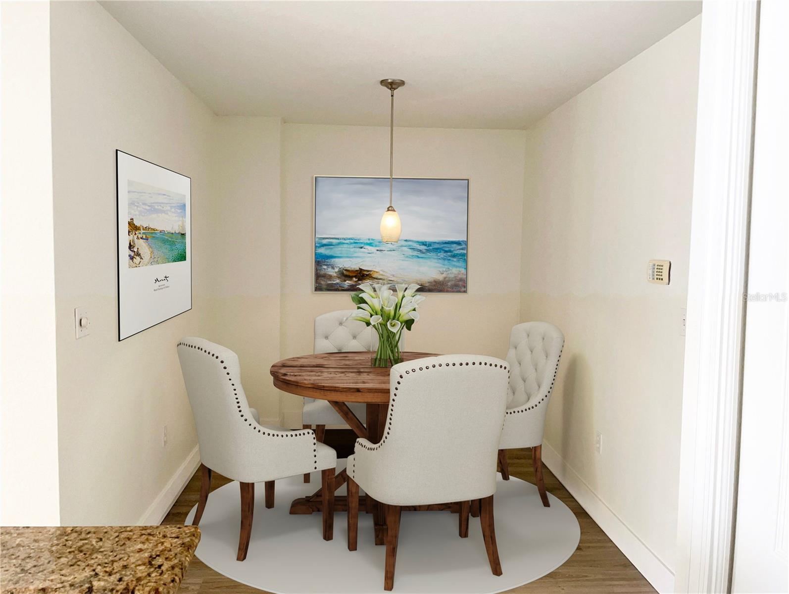 Dining Nook Staged