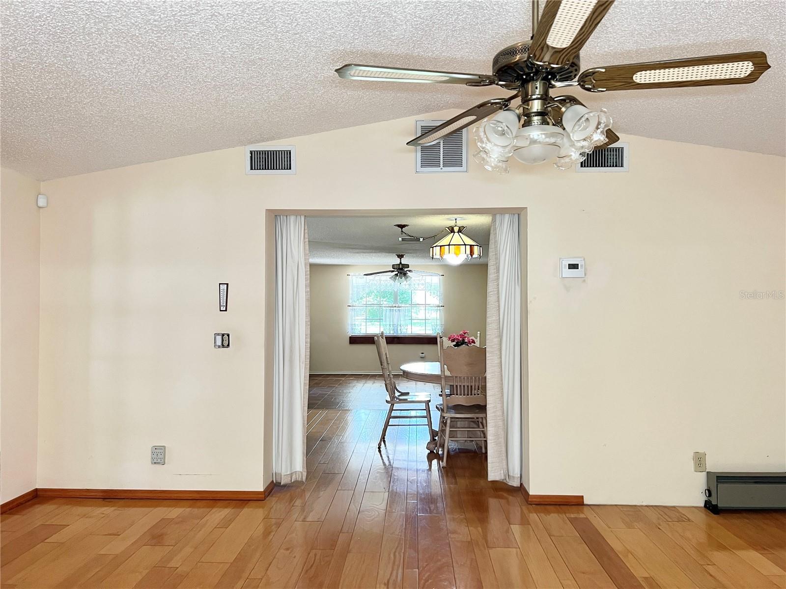 Family Room - Ceiling Fan