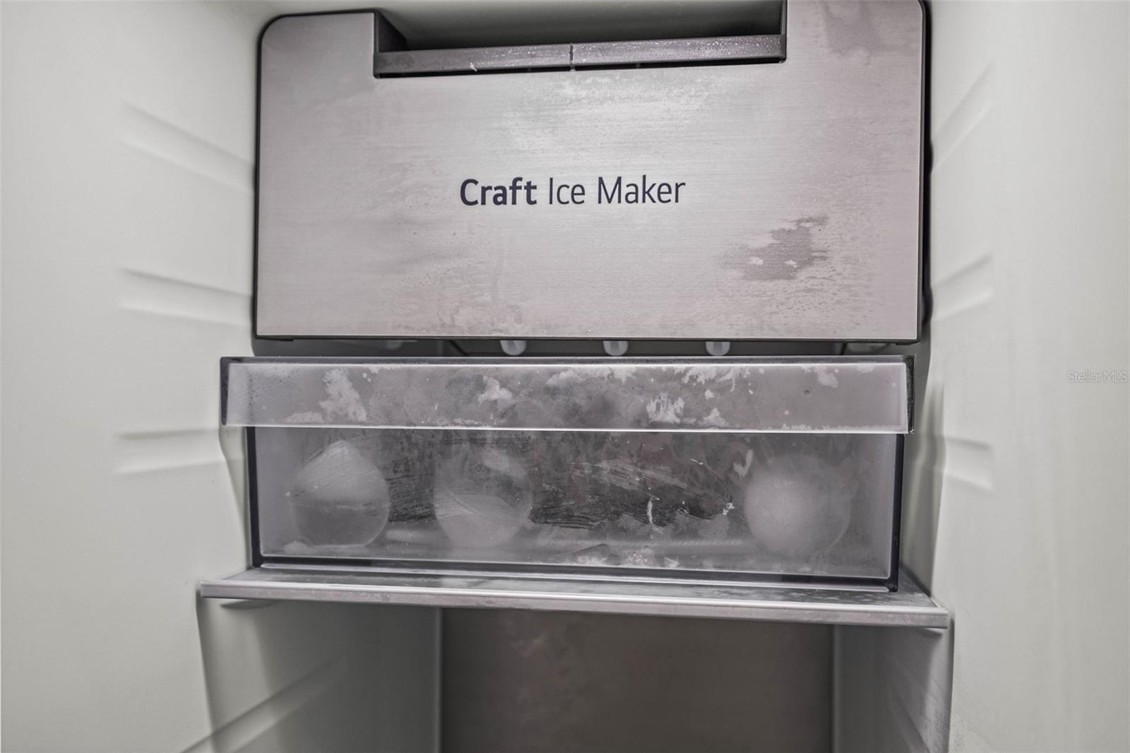 Craft Ice maker