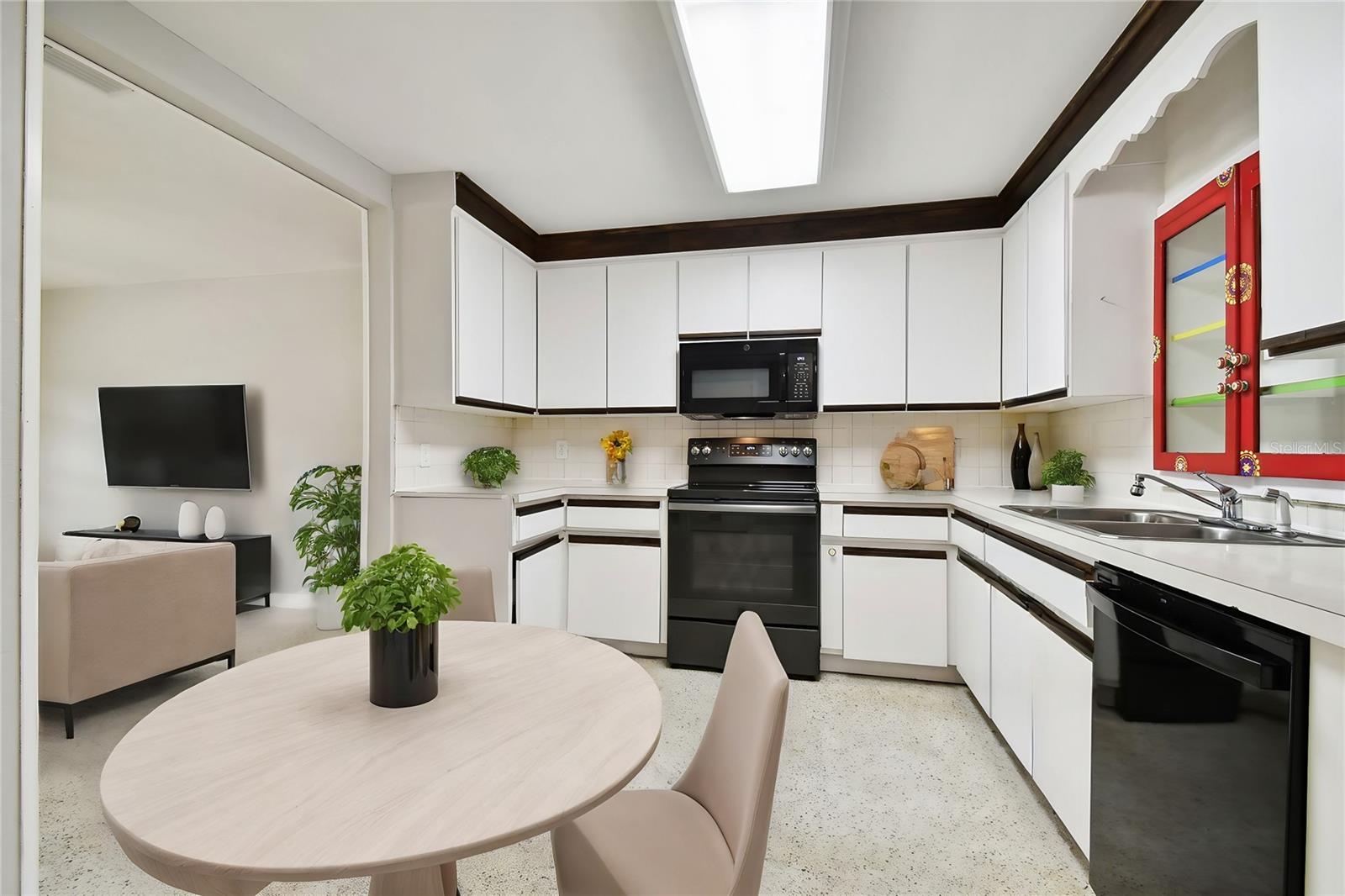 Eating area in kitchen