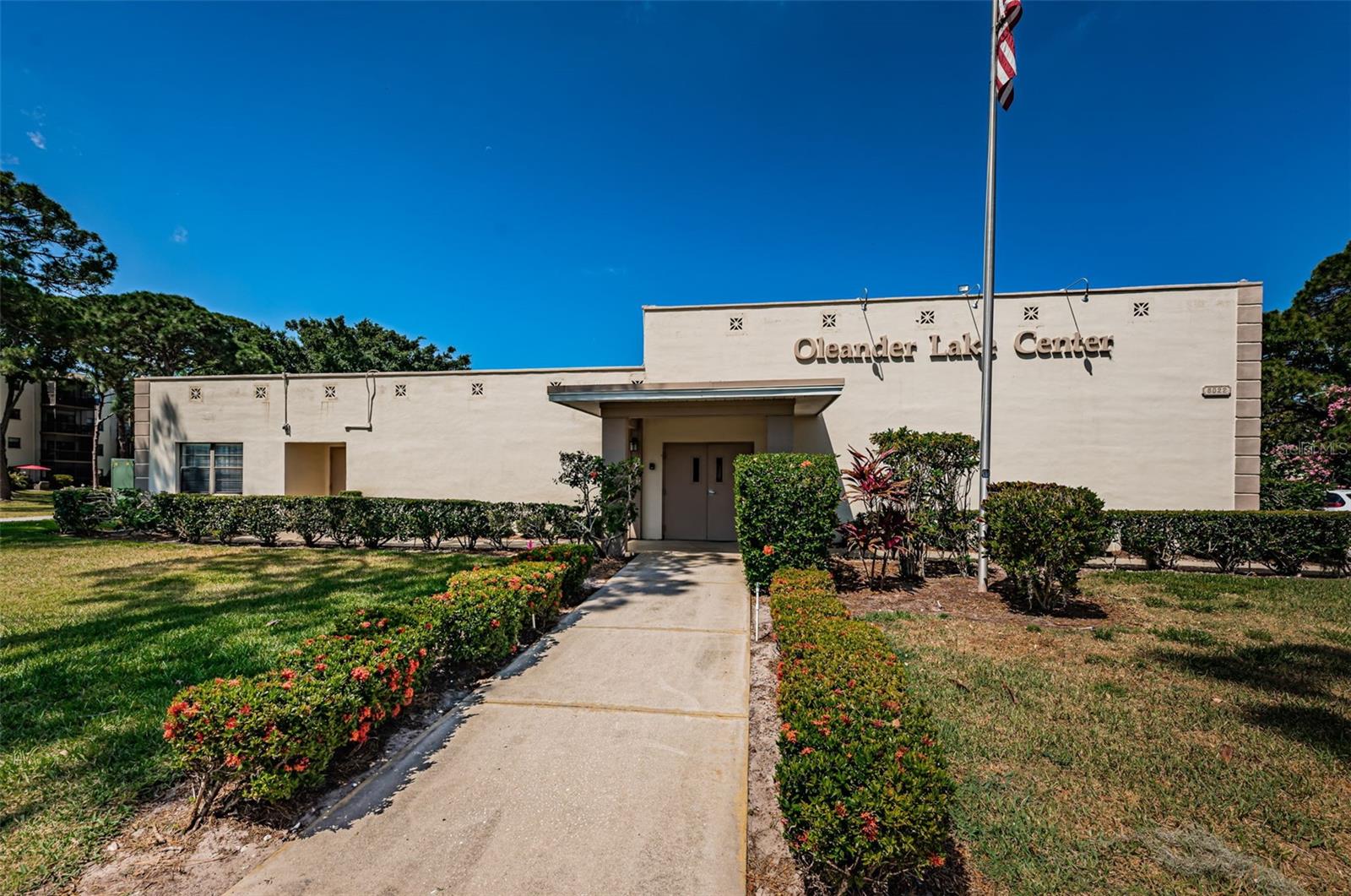 Oleander Lake Center clubhouse