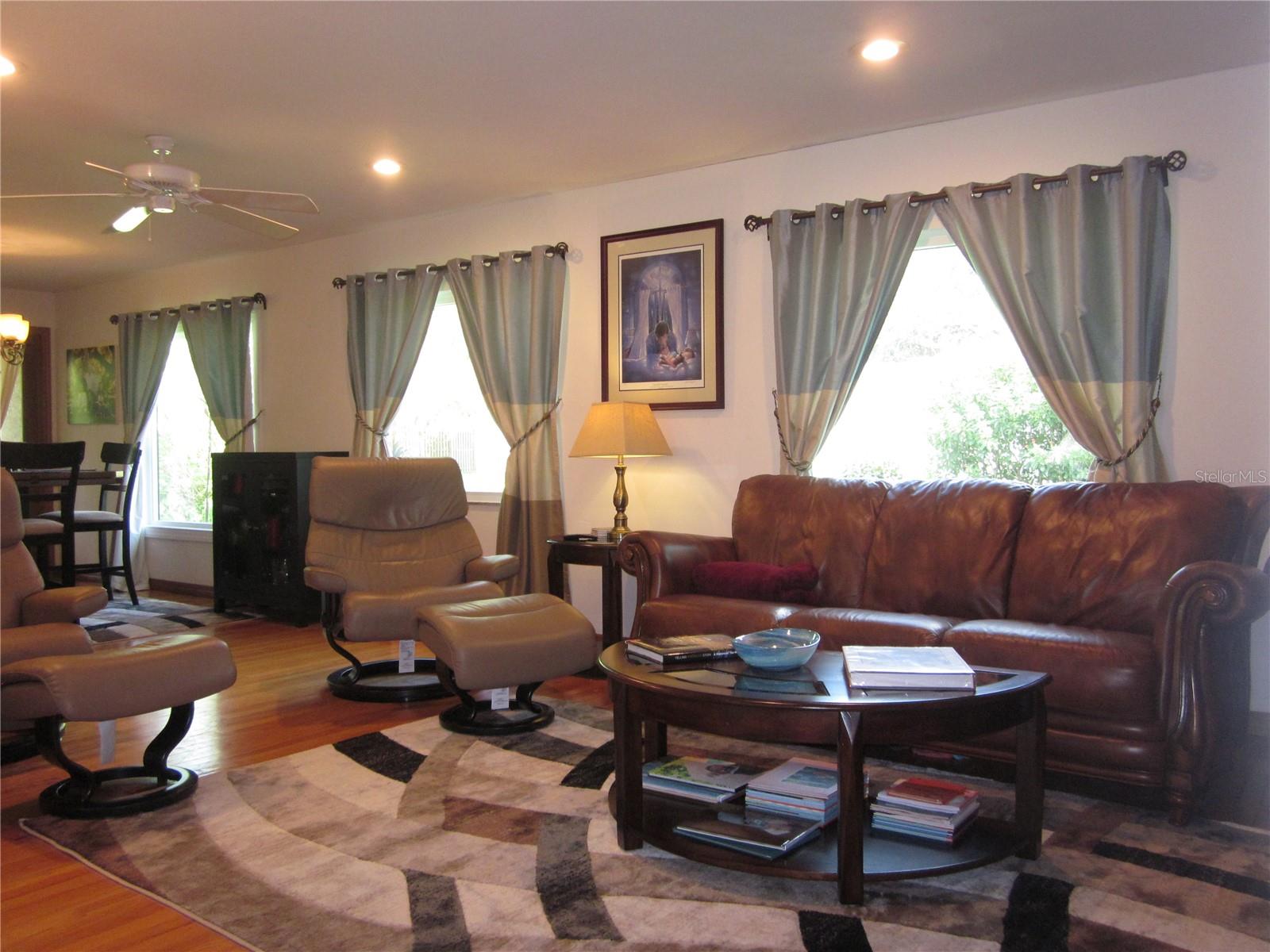 Family Room: perfect area to entertain & unwind.