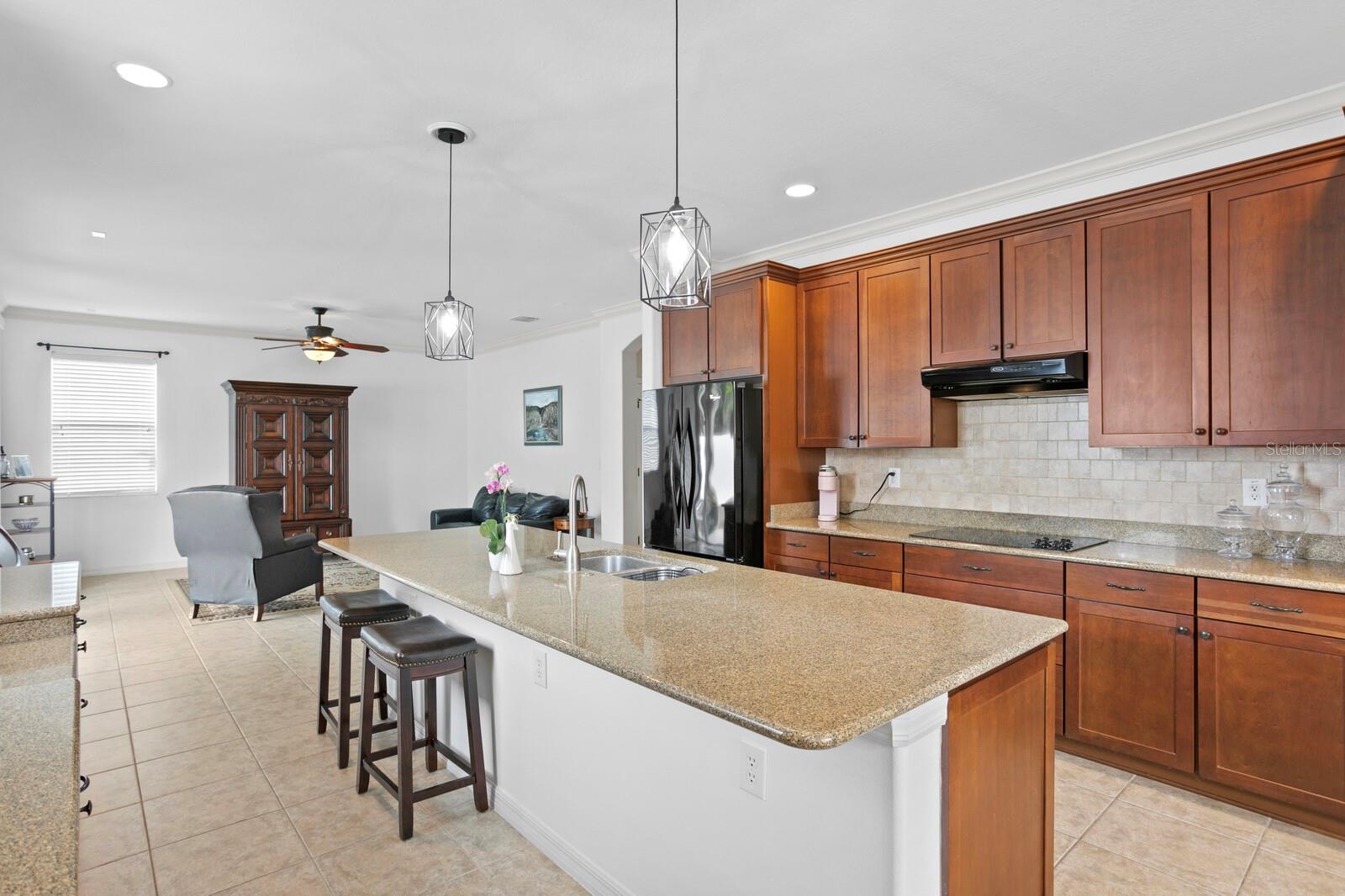 Large breakfast bar in the kitchen