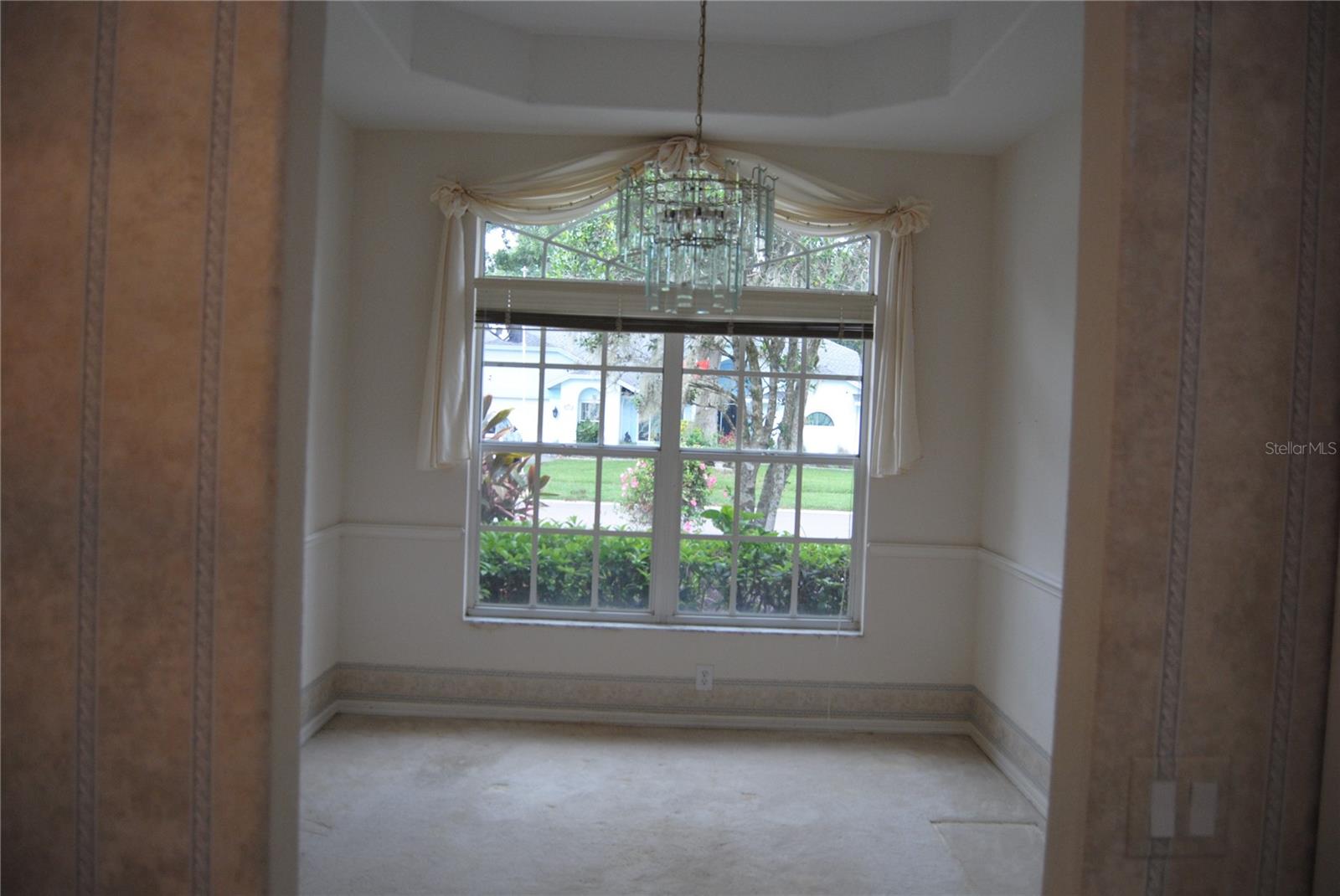 Formal Dinning Room