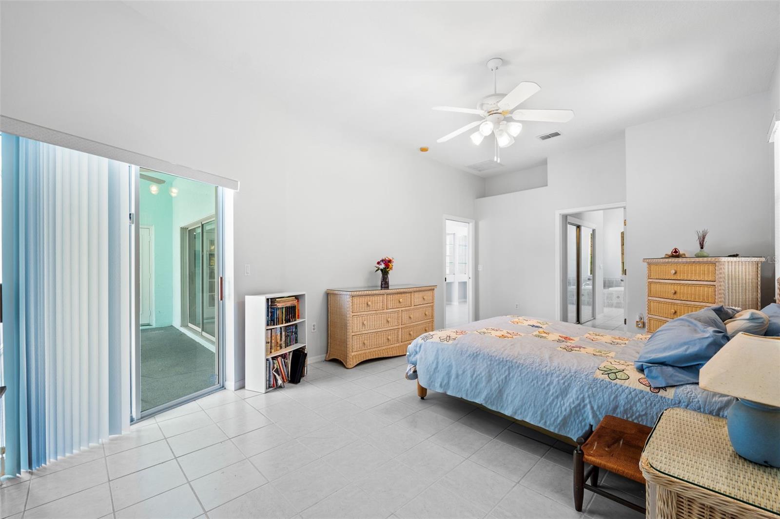 Main Bedroom Sliding Glass door leading to pool