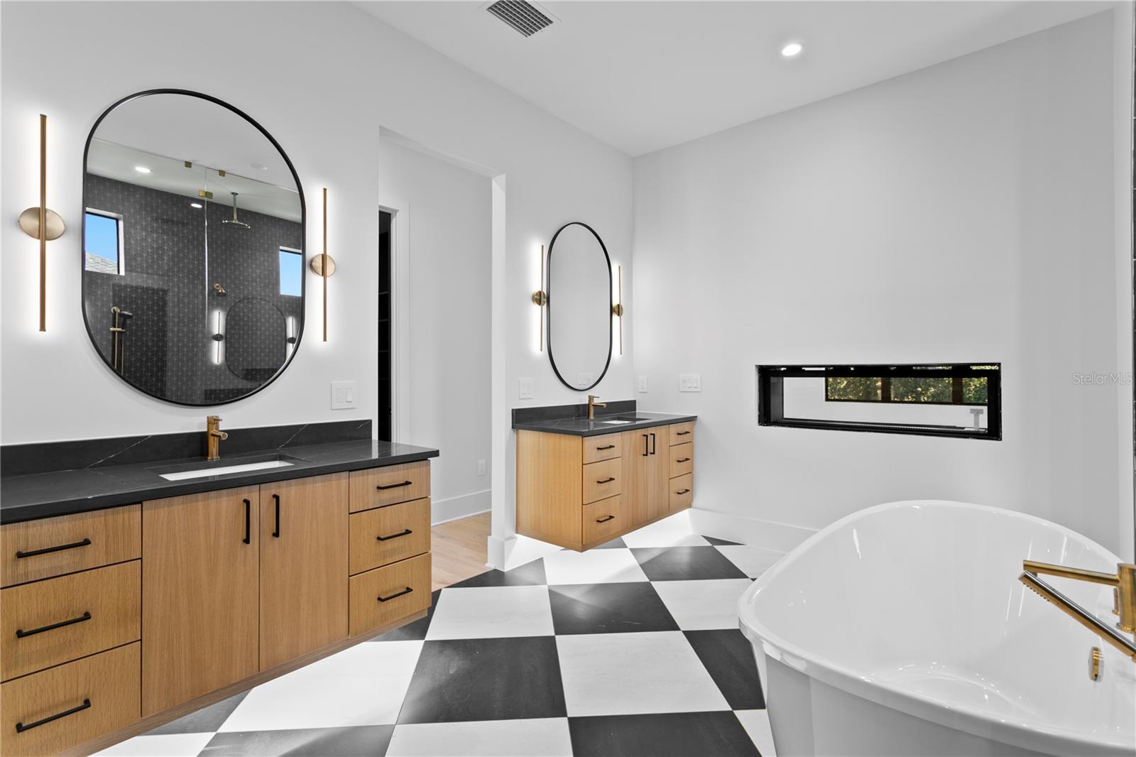 Dual sided fireplace