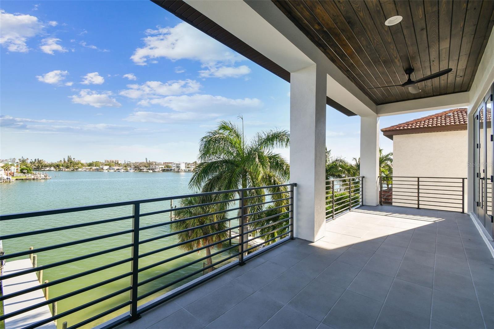 3rd Floor Covered Balcony