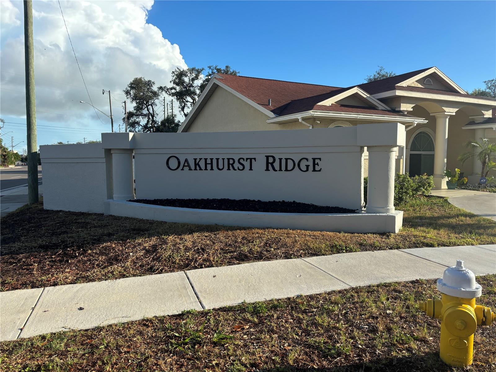 Oakhurst Ridge subdivision sign