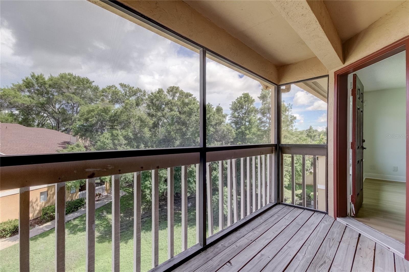 Screened Balcony