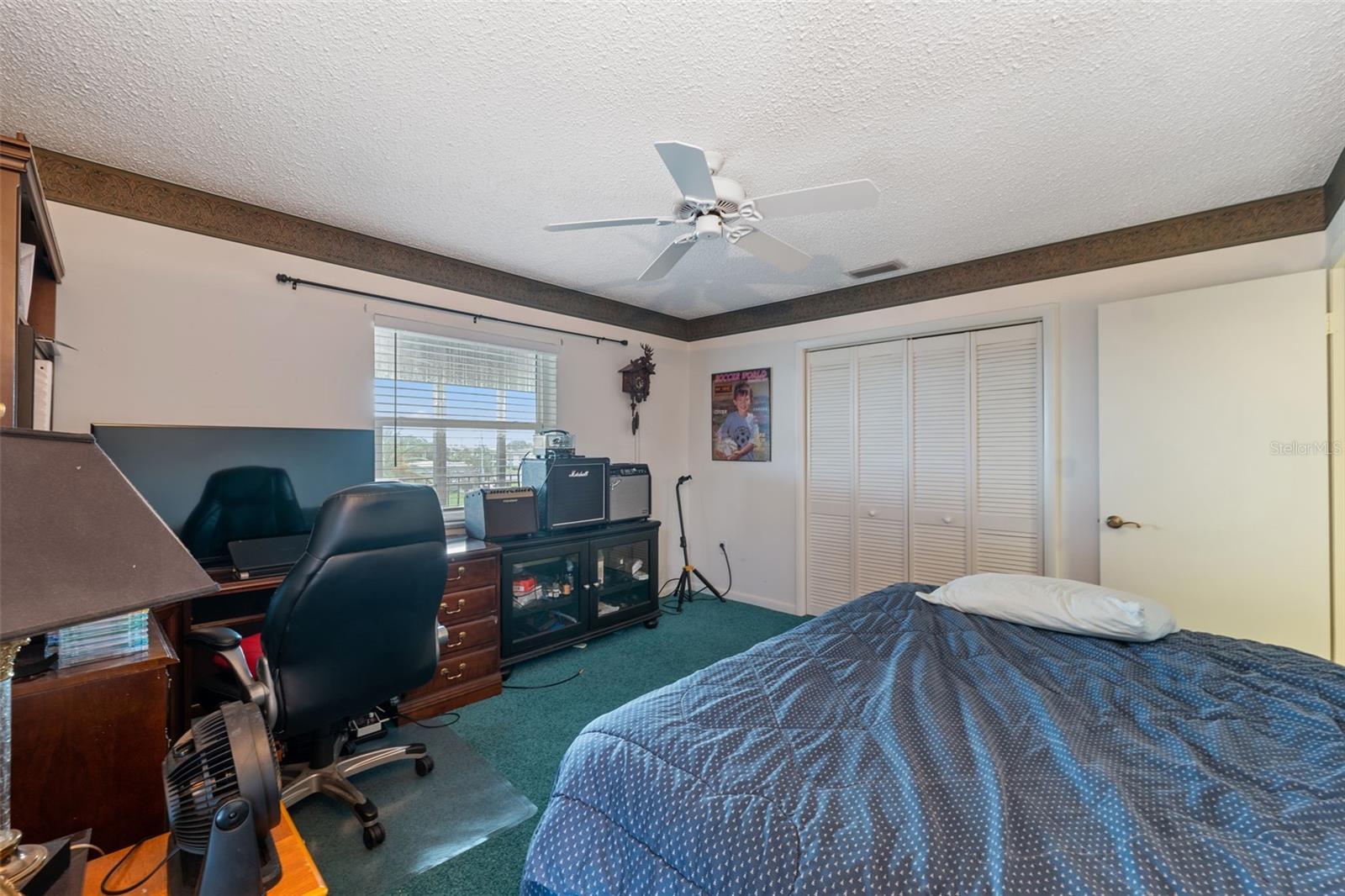 2nd bedroom