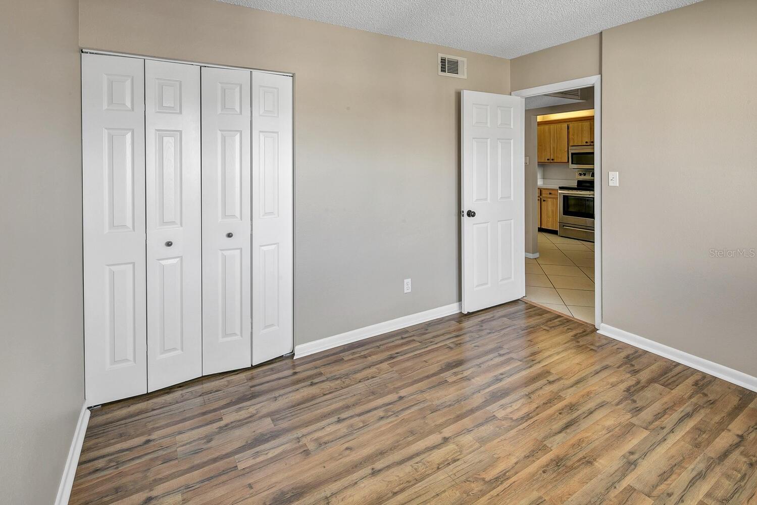 Guest bedroom