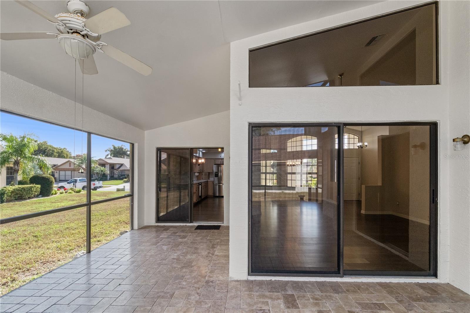 Oversized Screened Lanai with Gorgeous