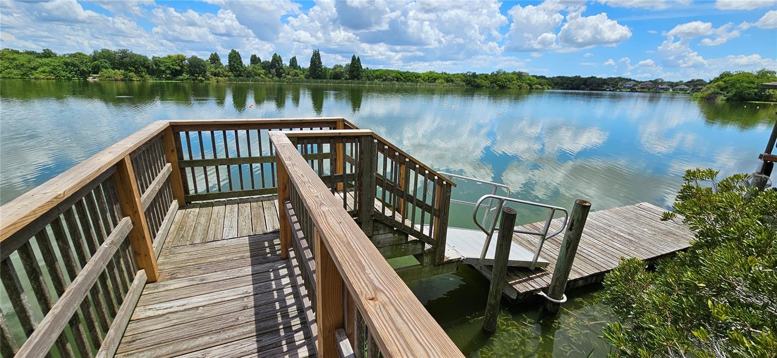 Comm. Boat Dock