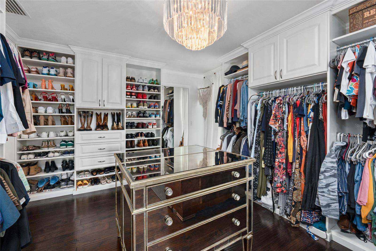 The Closet of your dreams!