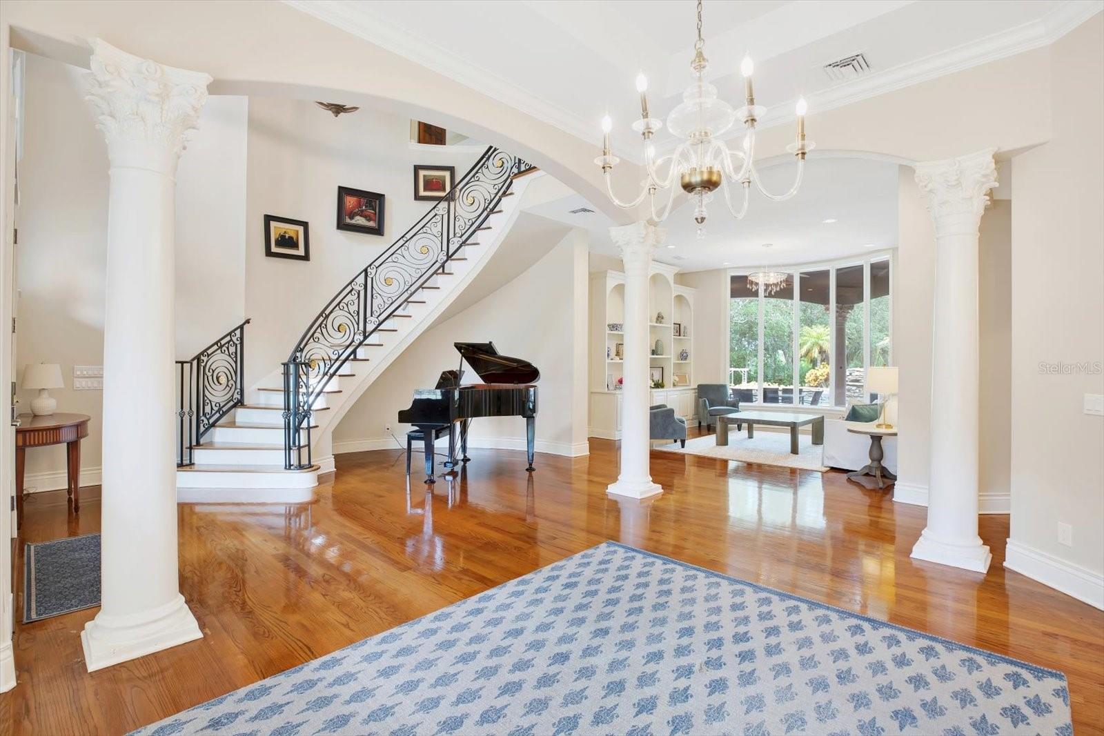 Front Entry/Formal Dining Room