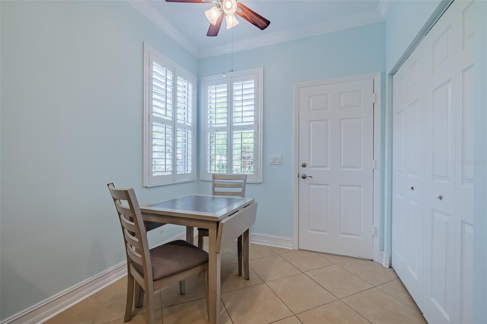 Eat-In Kitchen - Door to Garage, Washer and Dryer area