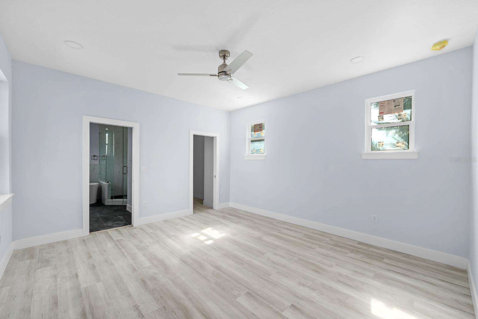 T3538279